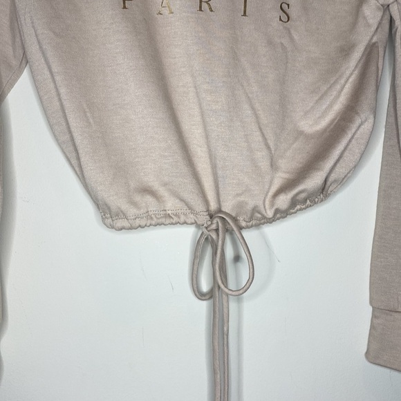 Vogue Paris Long Sleeve Crop Top Hoodie with Tie Size Small - Picture 3 of 11